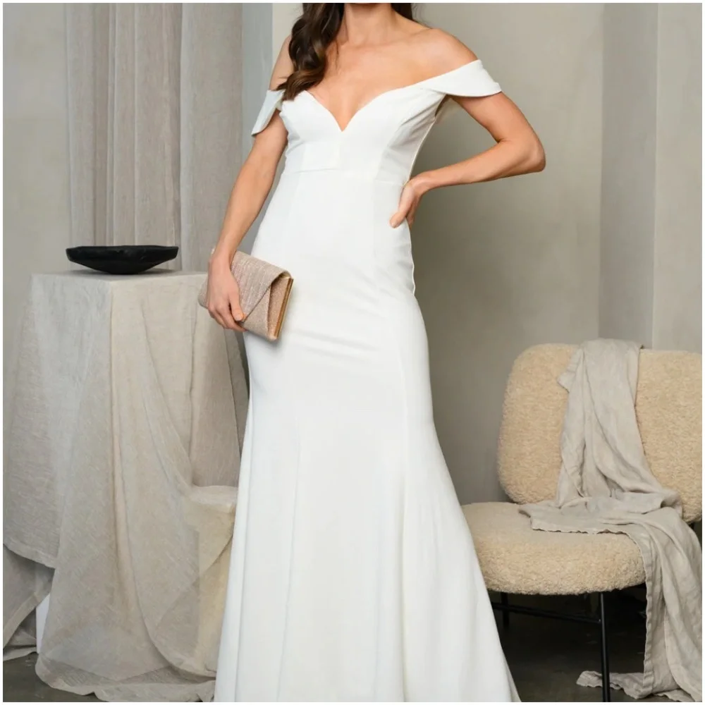 OFF SHOULDER V-NECK BODYCON MAXI DRESS - Picture 2 of 4